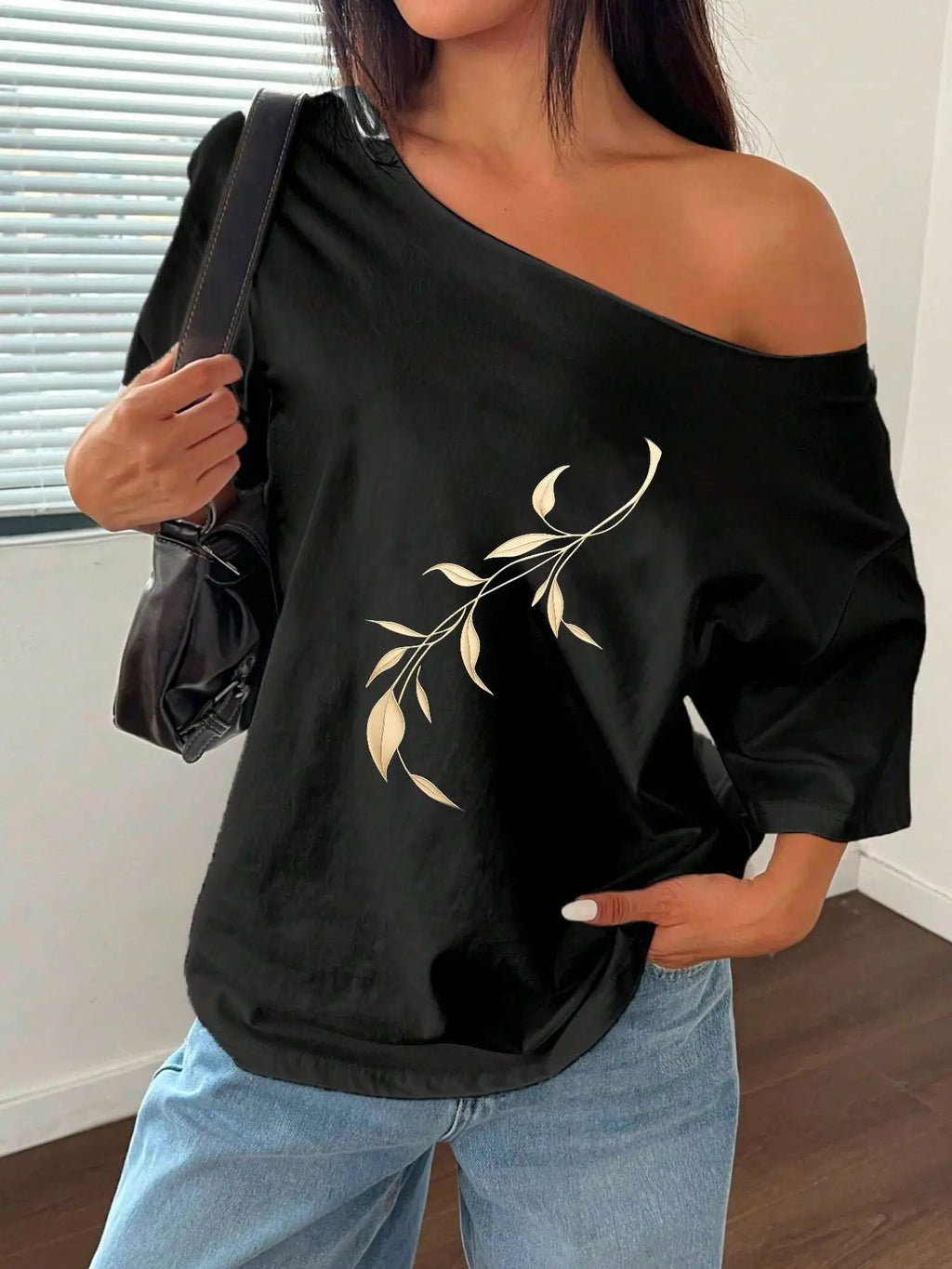 100% Cotton Plus Size Golden Leaf Pattern Shoulder Loose Print T-Shirt Oversized Y2K Style Graphic Tees Women Tops Summer Off