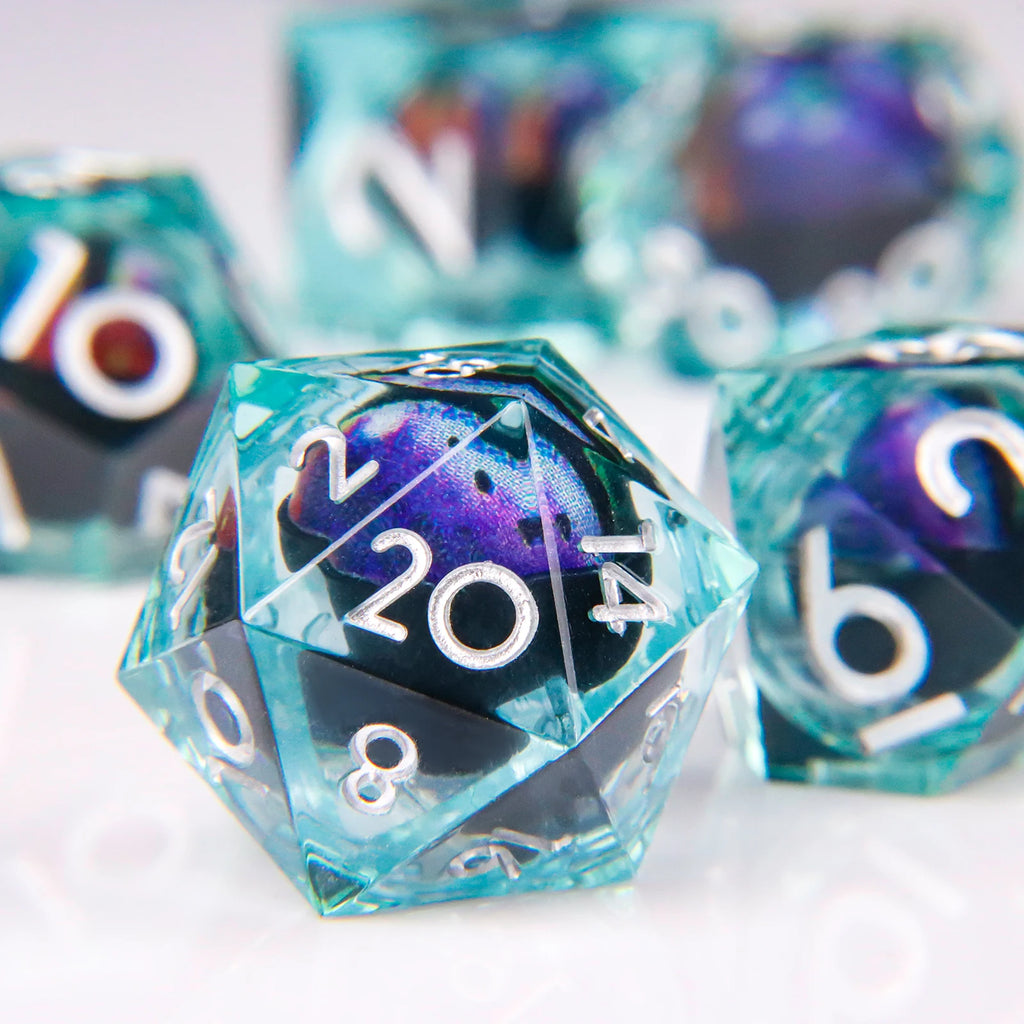 DND Dragon Eye Dice Liquid Core Dice Set Resin Sharp Edged Dice For Dungeons and Dragons Polyhedral D&D Dice Handmade D and D