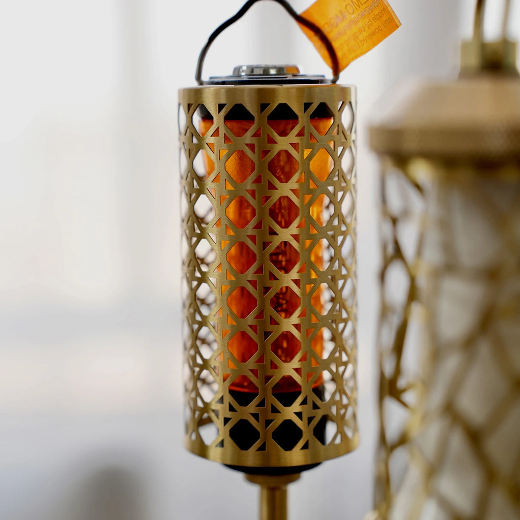 Camping lamp shell made of brass material, decorative replacement of camping lamp with creative woven pattern shell cover