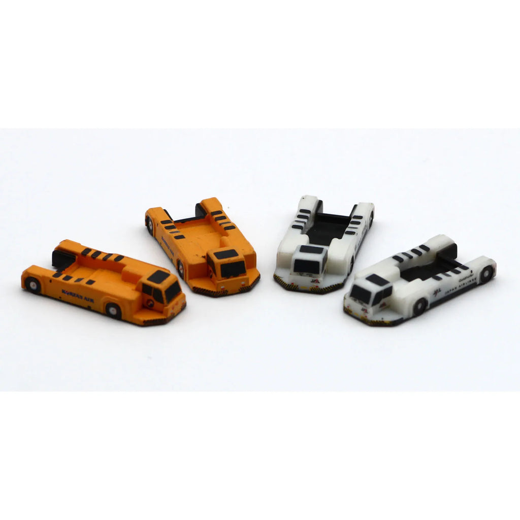 JCGSE007 JC Wings 1:400 Goldhofer Aircraft tug truck Pushback Tractor 4in1 Plastic Models
