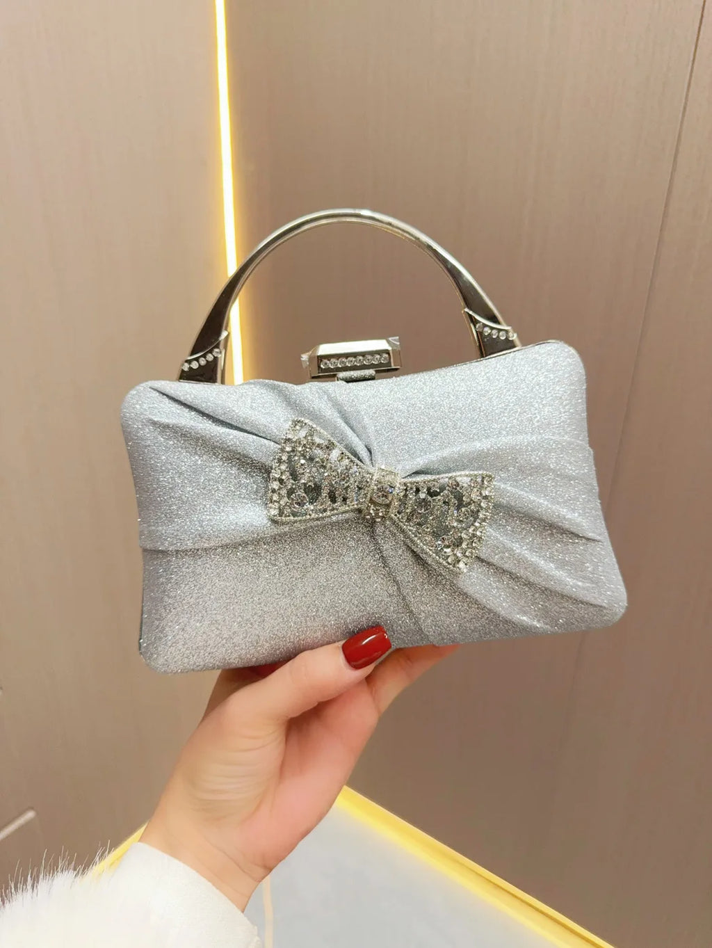 Team-based banquet clutches for women, small clutches, pleated rhinestone clutches, handbags, evening bag