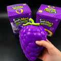 Realistic Bunch Grape Squeeze Squishy with Natural Scent, Portable Relaxation Toy for Gift & Daily Anxiety Release