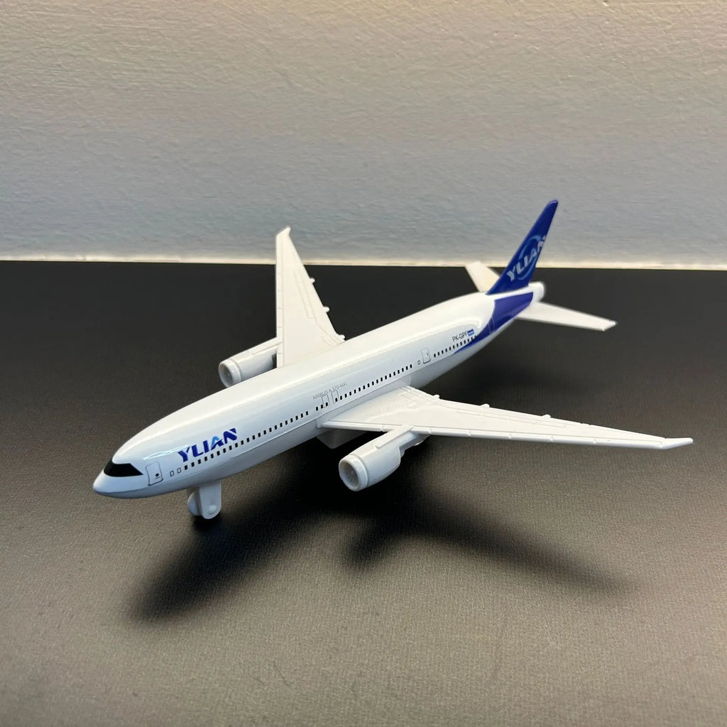 Miniature Aviation Model Children Toy Simulation Alloy Aircraft With Pull Back Passenger Model Airplane Collection Boys Toys