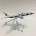House Accessories 1/400 Scale Planes Toy 16cm Malaysia Airlines 777 Airplane Model Airplane Diecast Metal Aviation