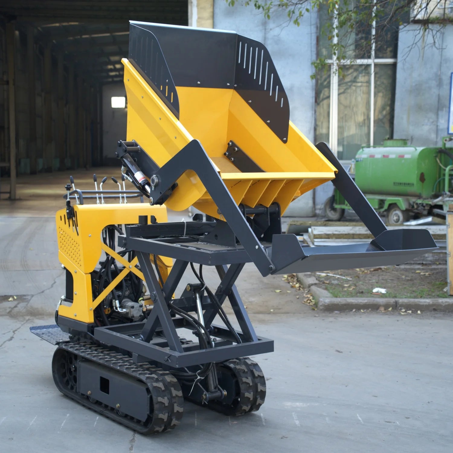 2026 Mini Dump Truck Customized Hydraulic Lifting High Load Capacity Self Propelled Crawler Type Mini Dump Truck