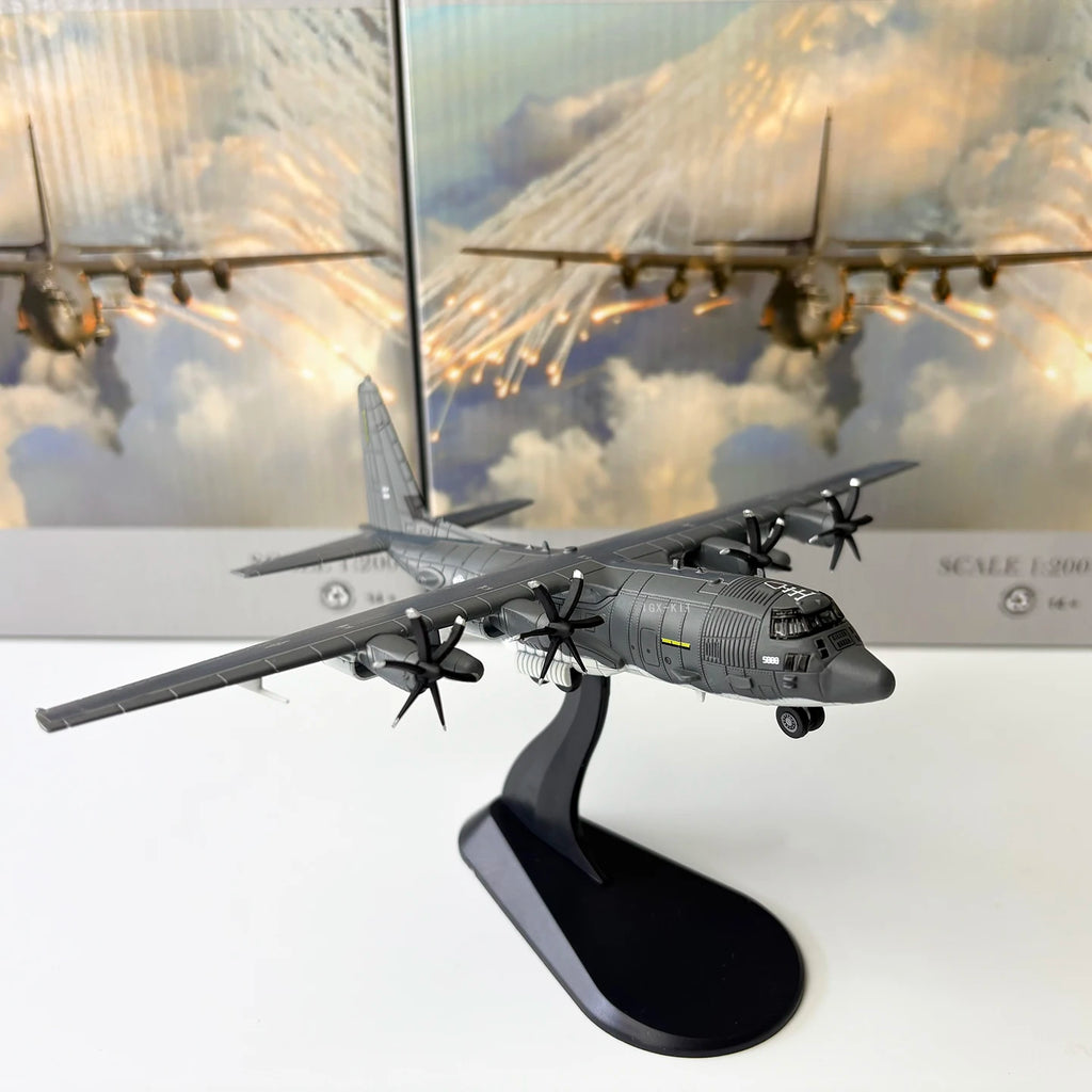 1/200 Scale AC130 Air Gunship Heavy Ground Attack Aircraft Diecast Metal Airplane Plane Model Collection Gift