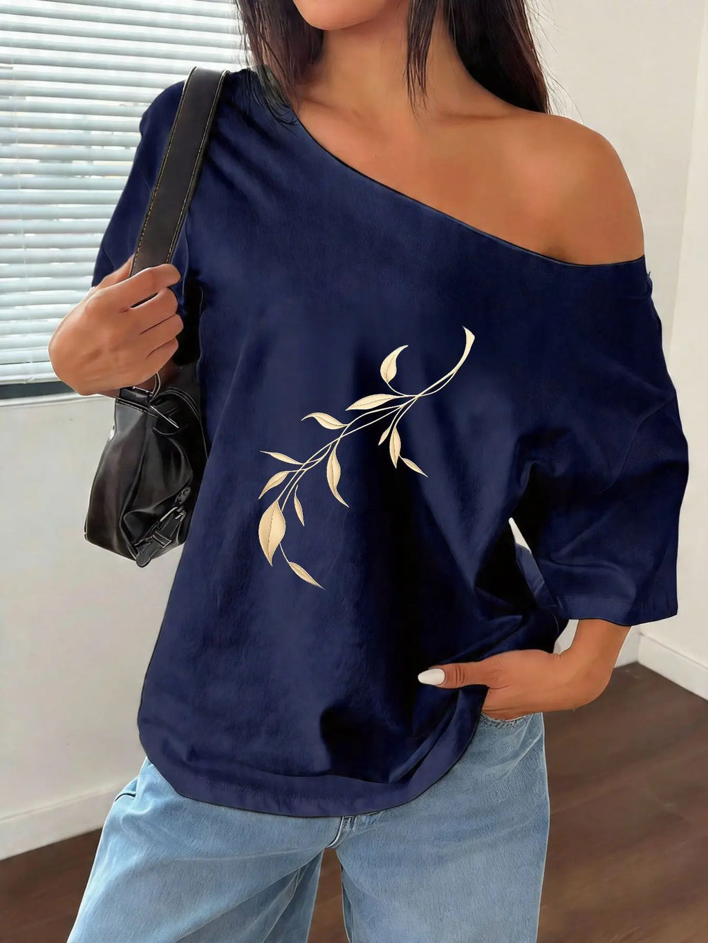 100% Cotton Plus Size Golden Leaf Pattern Shoulder Loose Print T-Shirt Oversized Y2K Style Graphic Tees Women Tops Summer Off