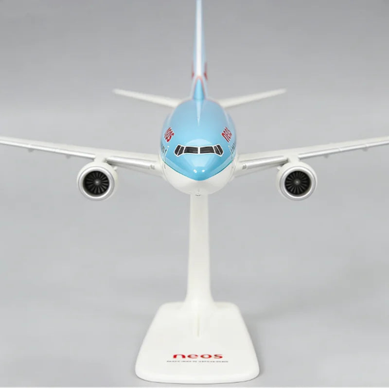 1:200 Scale B737 MAX8 Neos Airlines ABS Plastic Airplane Aircraft Plane Model Toy Assembly Resin Collection Display Gifts Fans