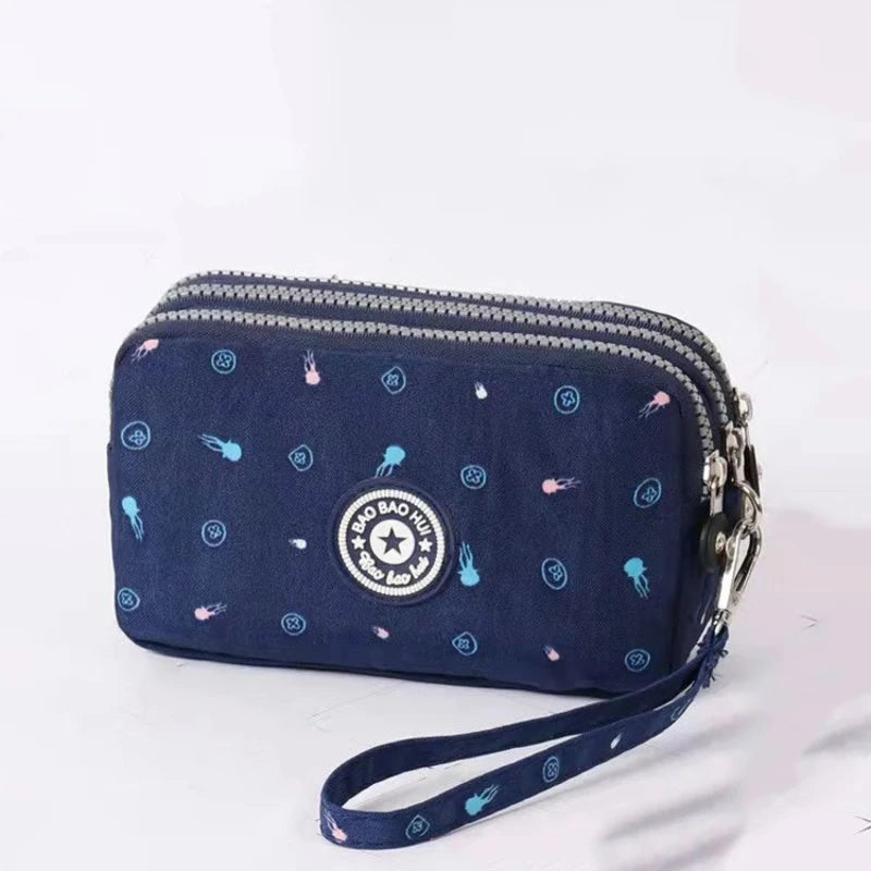 Stylish Jellyfish Print Triple Zipper Phone Bags, Compact Canvas Clutch Purse for Women’s Daily Essentials Casual Wallets Use