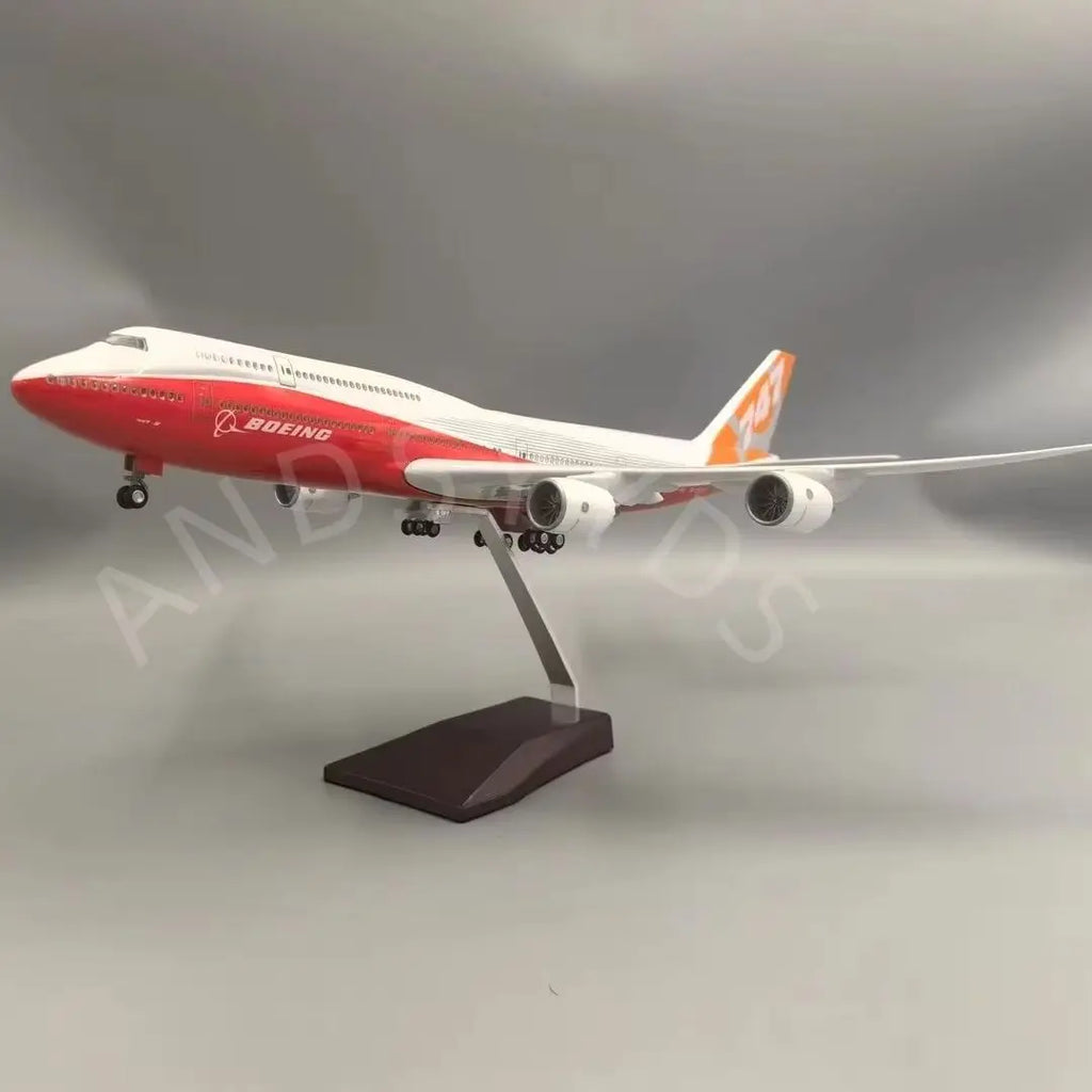 47CM Scale Plane B747-8 Prototype Airline With Base Landing Gears Ornament Resin Adults Fun Plane Model For Collection Gift