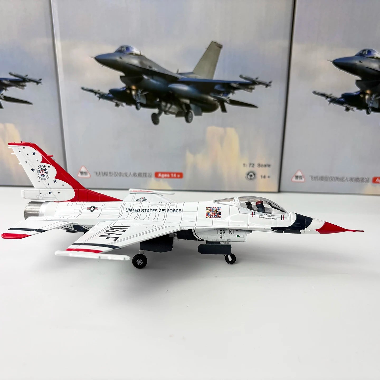 1/72 Scale U.S. Air Force F-16C Thunderbirds F16 Fighter Jet Diecast Finished Military Plane Model Collection Ornament