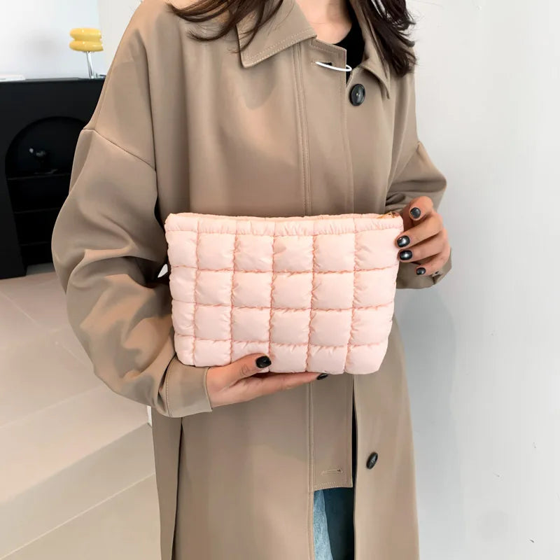 Autumn and Winter Fashionable Pleated Clutch Women Bag, Chic Storage Makeup Bag,  Versatile Stylish Soft Cotton Padded Clutches