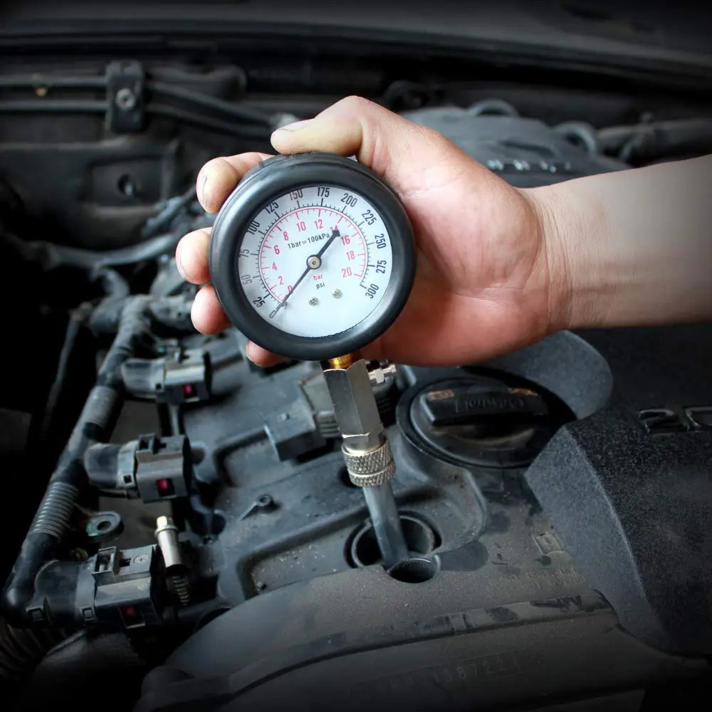 8 PCS Gasoline Engine Compression Tester Set 0-300 PSI Automobile Cylinder Pressure Gauge Kit with M10 M12 M14 M18 Adapter