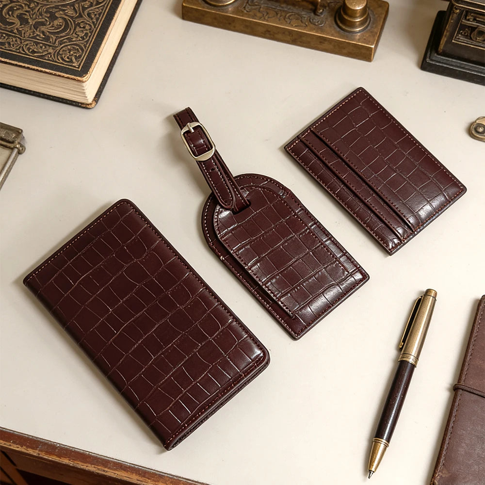 Fashion Crocodile Pattern Leather Passport Holder Custom Name Travel Luggage Tag Engrave Initials Retro Luxury Card Holder Gift