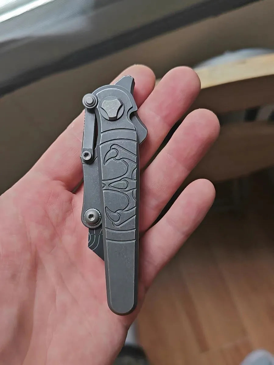 1PC New EDC Tool Eagle Claw Titanium Alloy Quick-Open Folding Knife with Replaceable Blades for Paper Cutting and Artwork
