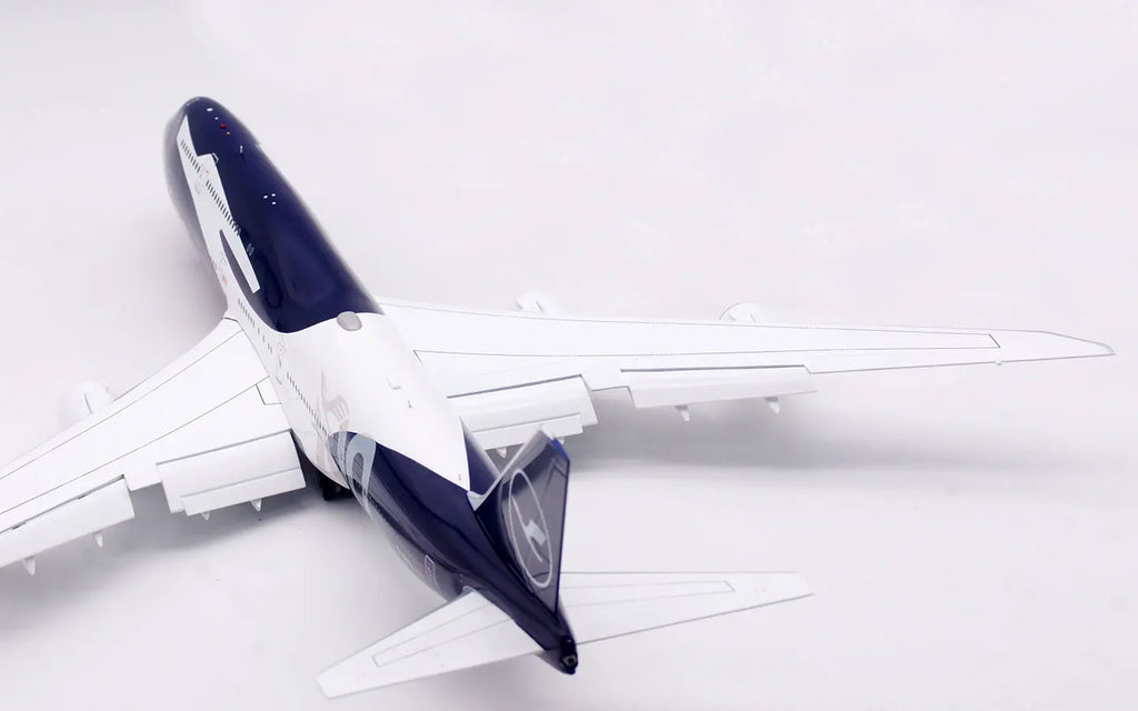 L2355 Alloy Collectible Plane Gift SQ Wings 1:200 Lufthansa "StarAlliance" Boeing B747-8 Diecast Aircraft Jet Model D-ABYN