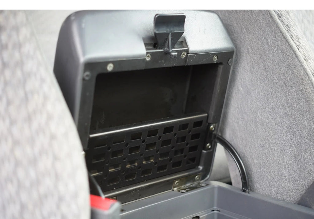 For 87-04 Nissan Safari Y60, Storage Grille Compartment at the Bottom of the Armrest Lid. For Nissan Patrol Y60 Accessories.