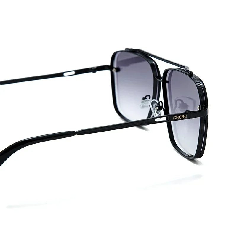 CH Elegant Large Frame Luxury Sunglasses Women Fashion Beach Classic Simple Light Versatile Eyewear