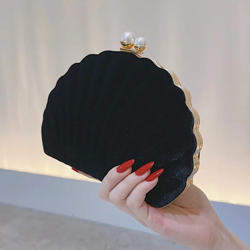 Premium shell black velvet party dinner bag Pearl clasp clutch bag Wedding purse Crossbody bag Velvet women's small bag.