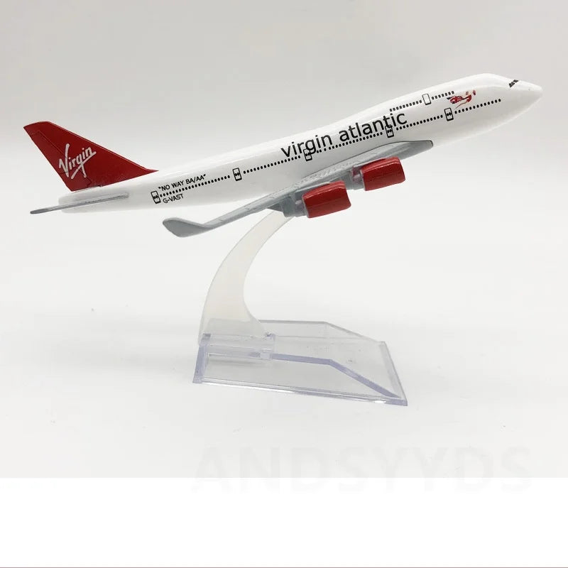 16CM 747 boeing model Series Plane Model Toy Alloy Metal Toys and Hobbies Diecast Airplanes Building Kit with Wheels Planes