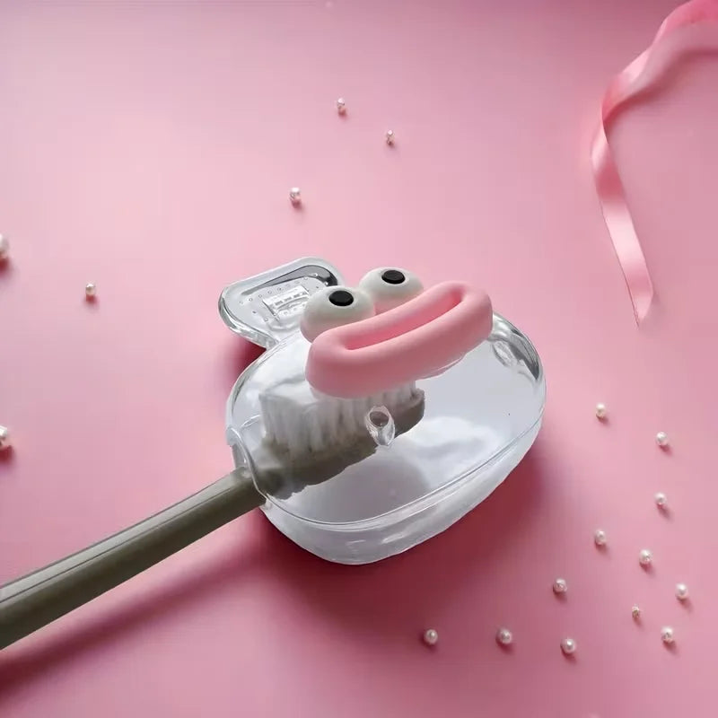 4-piece sausage-shaped toothbrush storage box, household toothbrush protective cover, suitable for both home use and travel.