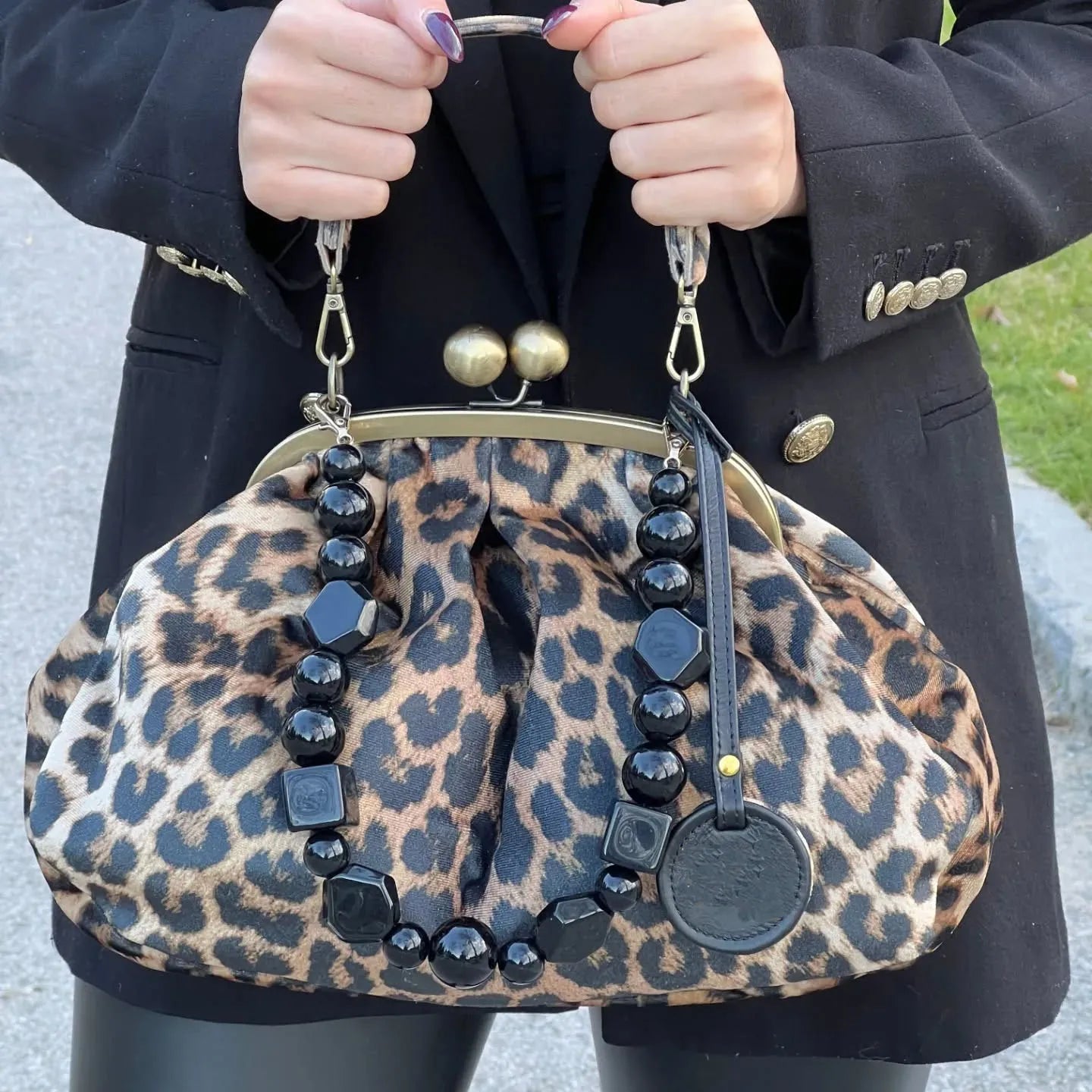 LOST IN VINTAGE Leopard Print Animals Fabric Soft Smooth Owl Bag Balls Bronze Kiss-lock Large Purse Clutch Large  35x23x10cm
