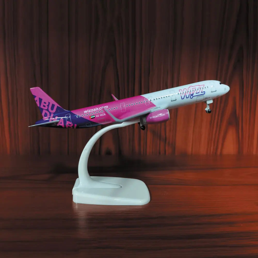 Display 20cm 1/200 Scale WIZZ AIR A321 NEO Aircraft Alloy Toy Model with Base Static Plane Decoration Gifts Collection