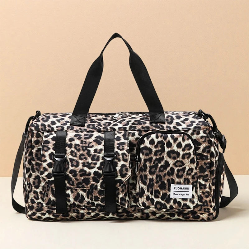 Fashionable Leopard Print Sports Gym Bag with Independent Shoe Compartment for Suitable for Travel Camping Storage Fitness Yoga