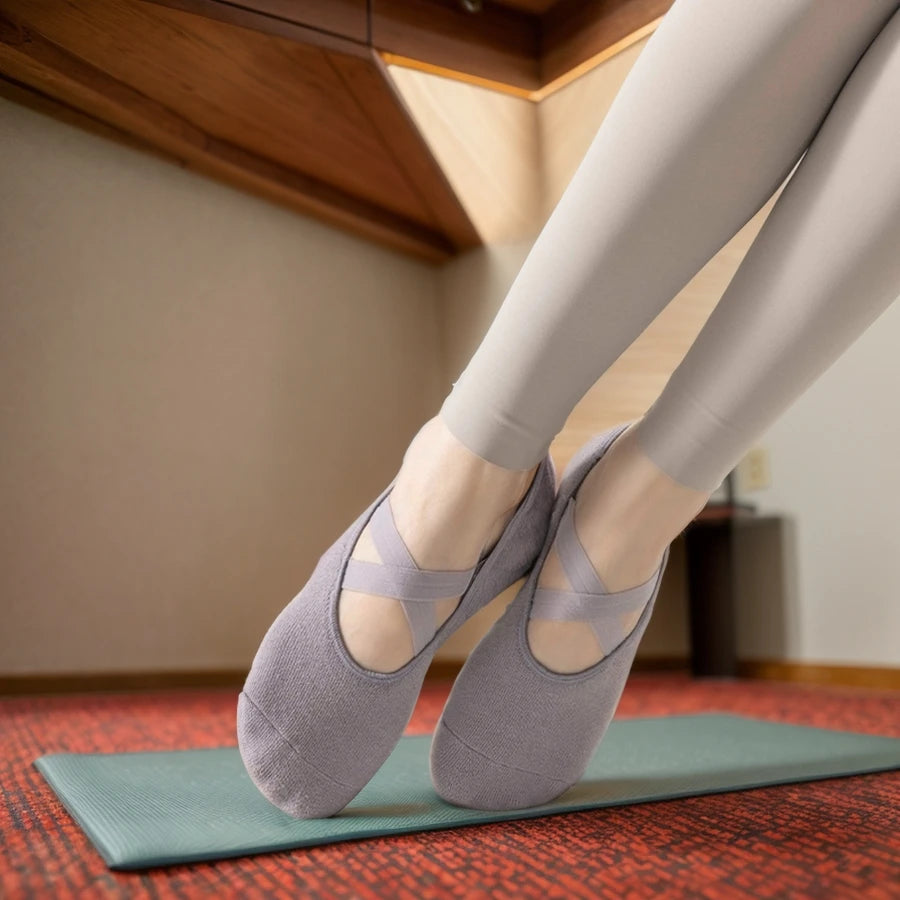 1 pair Professional Yoga Socks,  Cotton Strapping Silicone Anti-Slip Pilates Fitness Dance Floor Socks