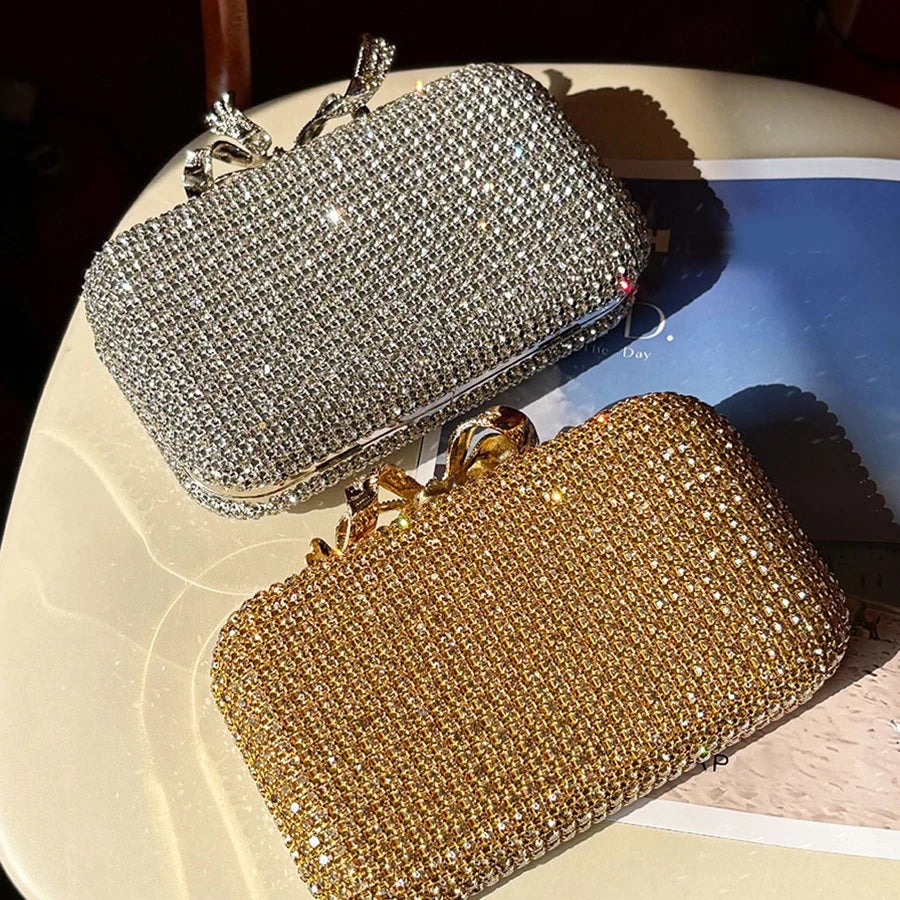 Luxury Diamond Clasp Evening Bag Bowknot Clutch Bags Rhinestone Small Box Bags Chains Shoulder Bags Wedding Party Purse Handbag