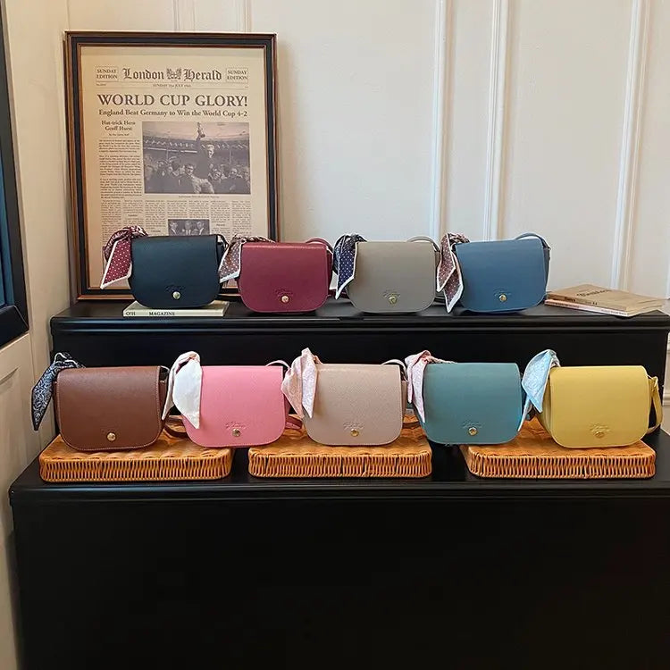 Chic Paris Diaper Bag For Women Classic Fashion Leather Tote Large Capacity Elegant Designer Commuter Fashionable Shoulder Bag
