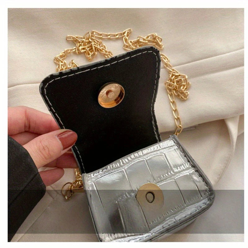 2025 Stylish Women's Mini PU Crocodile-Embossed Bag Decorative Coin Purse with Adjustable Metal Chain Strap Crossbody/Shoulder