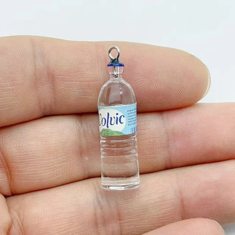 10Pcs Random Mixed Mini Liquor Bottle Resin Charms Simulation Drink Bottle Pendant DIY Handmade Jewelry Keychain Accessories