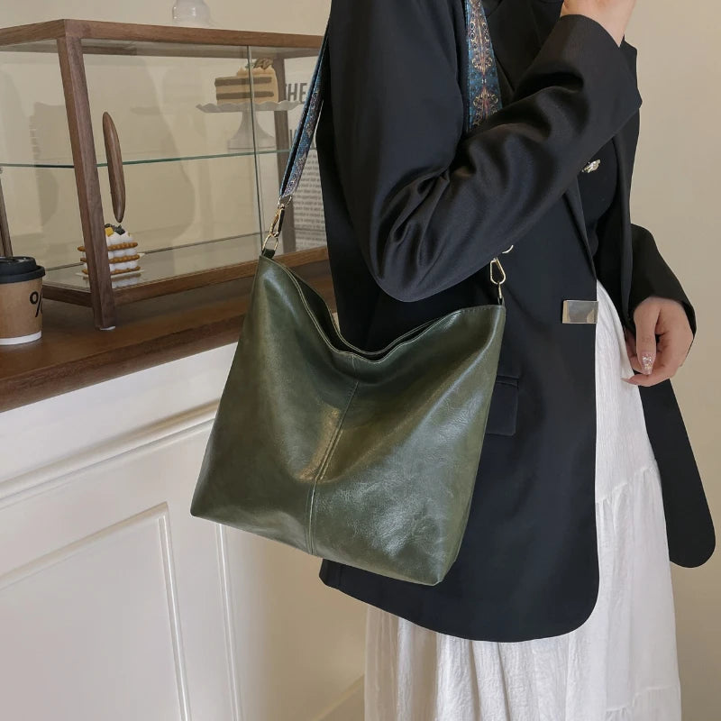 Women Vintage PU Leather Shoulder Bag Large Capacity Hobo Tote Wide Strap Casual Crossbody Purse Daily Handbag Quality