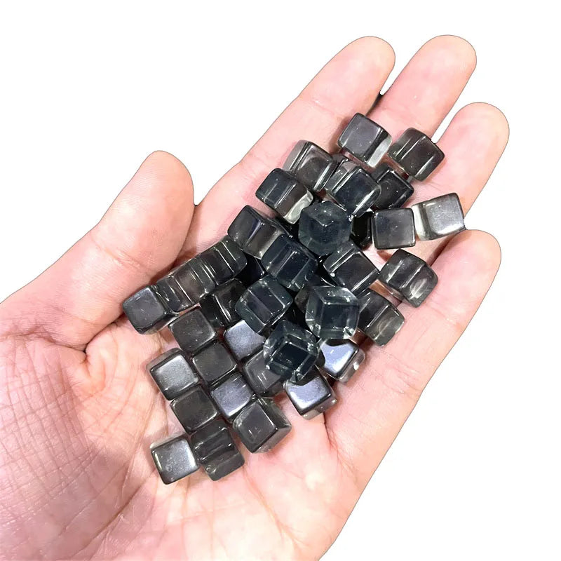 100pcs Crystal Dice 8mm – Transparent Cube Chess Tokens Board Game Pieces / 100 dés cristal 8mm – Jetons transparents jeux de société