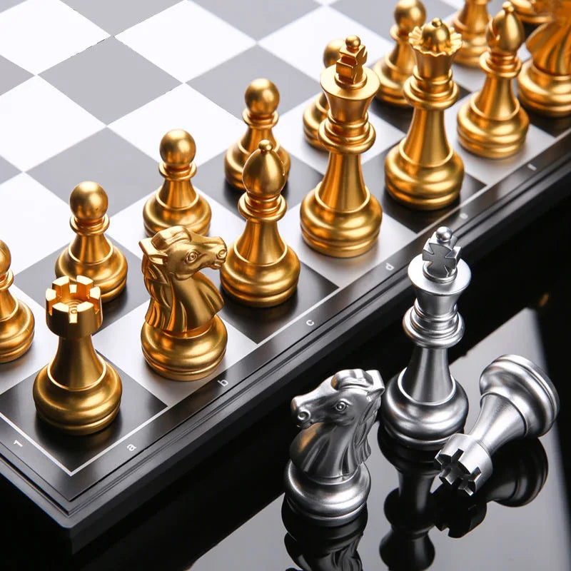 Magnetic International Chess Pieces Set, Folding Table Board, 3 Different Size, 36x31cm King 7.2cm