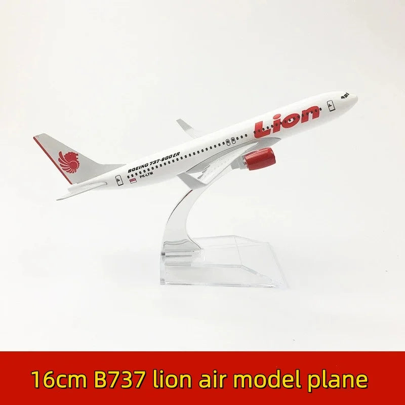 16cm b737 Lion Air Aeroplane model Metal 1/400 Scale Planes With Stand Simulation Airliner Toy Airplane for Boys Gift
