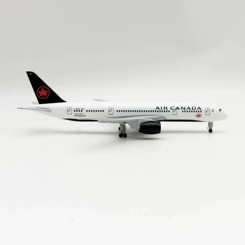 20cm Scale Aircraft Canada B787 Airways Toy Planes Model Airplane Alloy Metal Plane Model For Hobby Collected