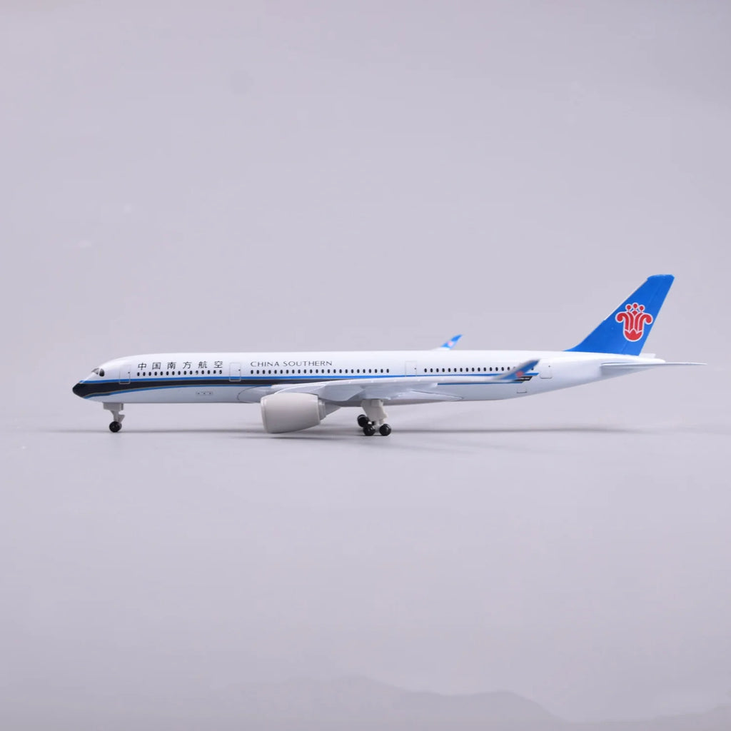 New 20cm China Southern A350 Diecast Metal Airplane Model Static Simulated For Adult Aviation Enthusiasts Gifts Or Decorations