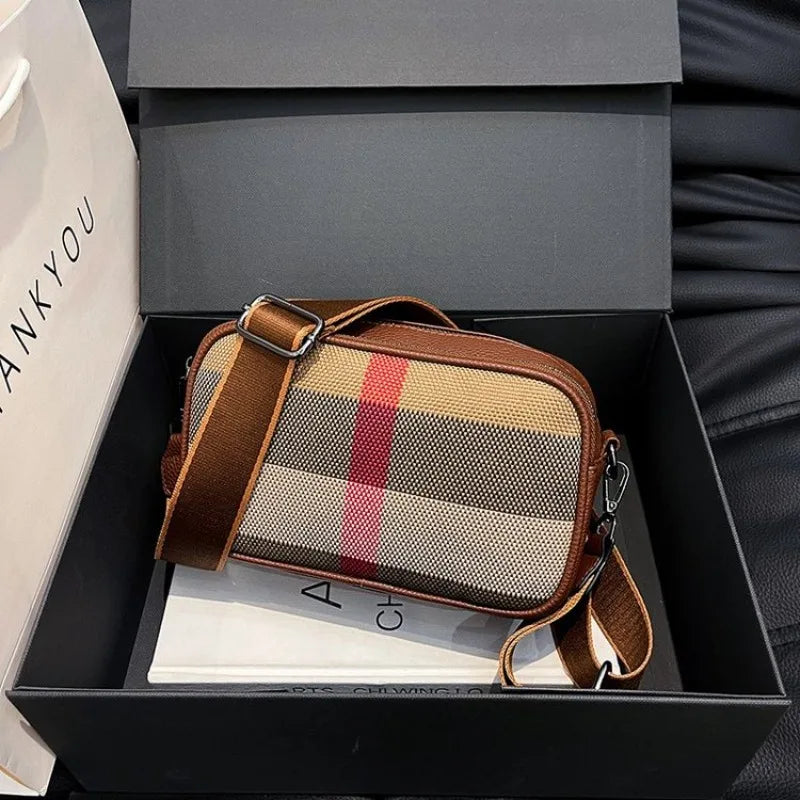 Fashionable Vintage Diaper Bag Ladies High End Minimalist Messenger Purse Stylish Handbag Square Satchel With Letter Logo