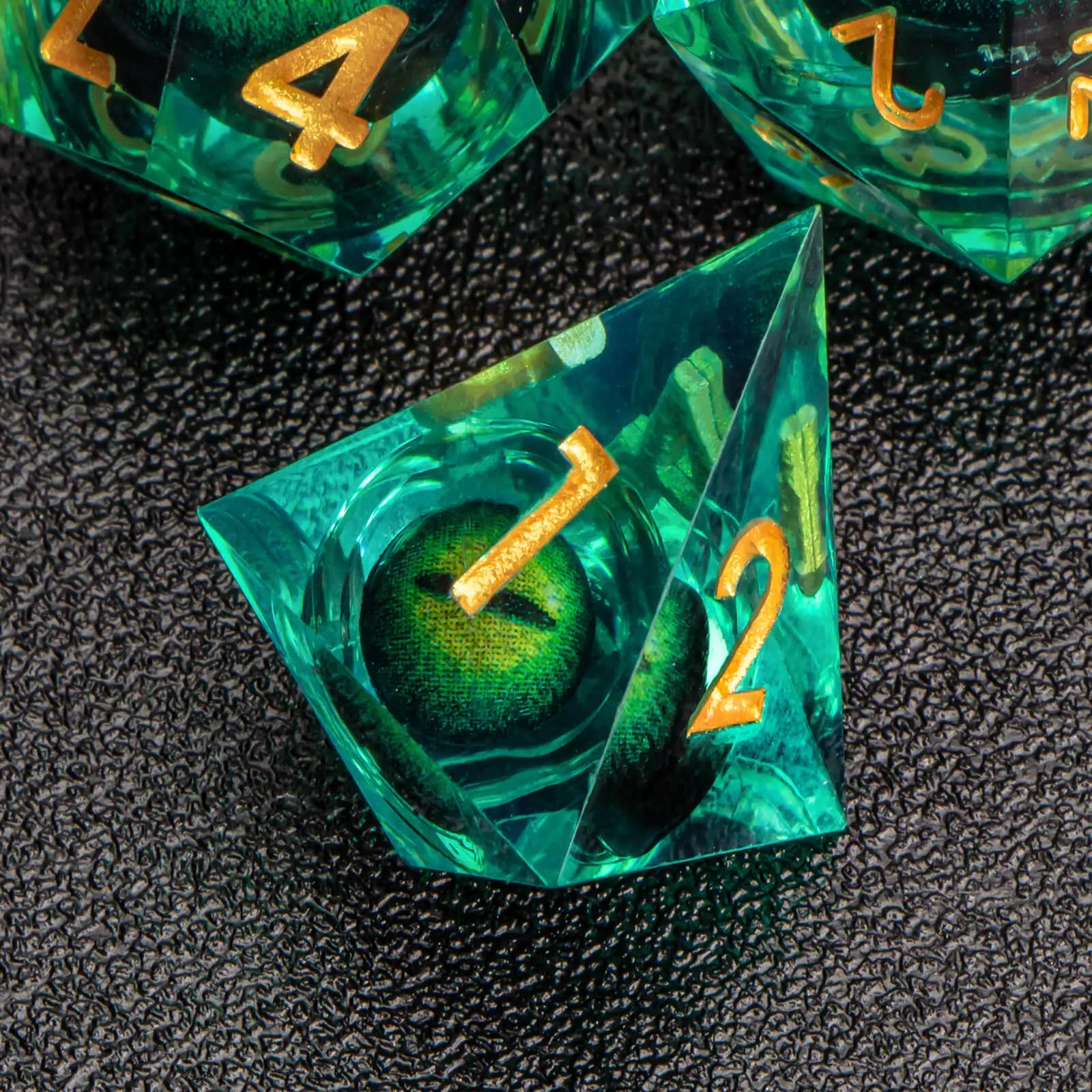 7pcs Dragon Eye D&D Dice Set DND, Sharp Edge Resin Liquid Core Dungeon and Dragon Dice, Role Playing Dice D20 D12 D10 D8 D6 D4