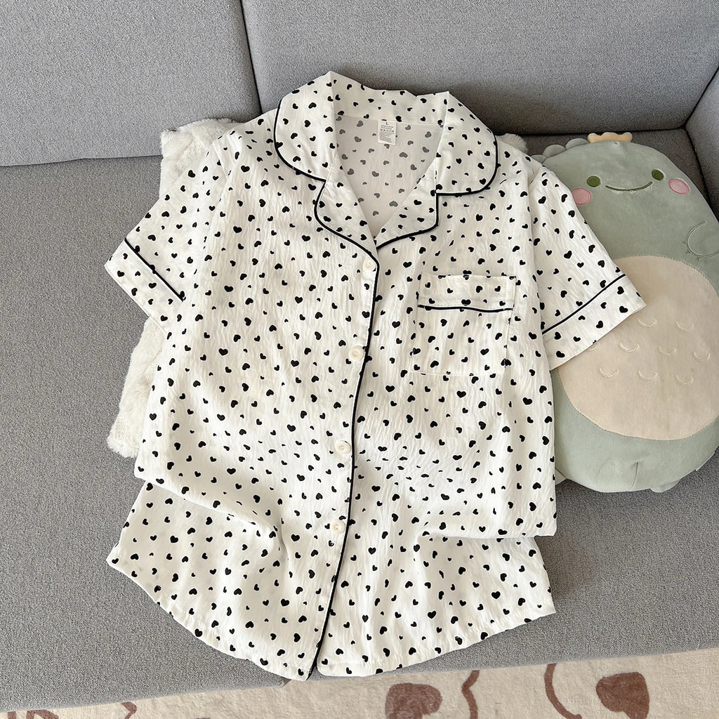 Women's Summer Thin Pajamas with Heart-Shaped Pattern, Short-Sleeved Shorts, Sweet and Cute, Can Be Worn Outside in Summer, Two-Piece Home Wear Set