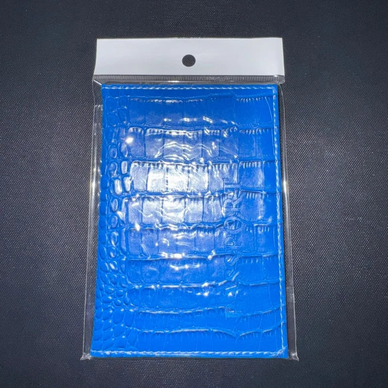 Unisex PU Leather Crocodile Pattern Passport Cover Travel Wallet ID Card Holder Credit Case Portable Document Organizer
