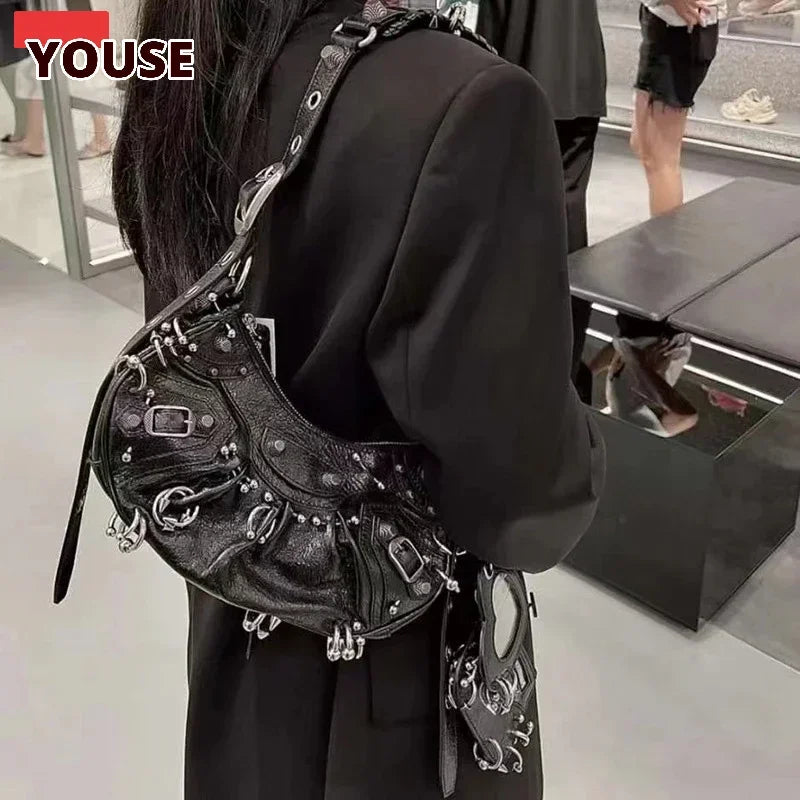Women's Punk Bag Set, White Crumpled Tote With Matching Wristlet, Studded Design & Metal Hardware, Versatile Day To Night Wear