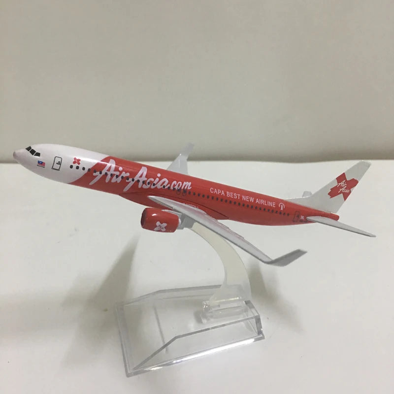 JASON TUTU 16cm AirAsia Boeing 737 Airplane Model Airplane Diecast Metal 1/400 Scale Planes