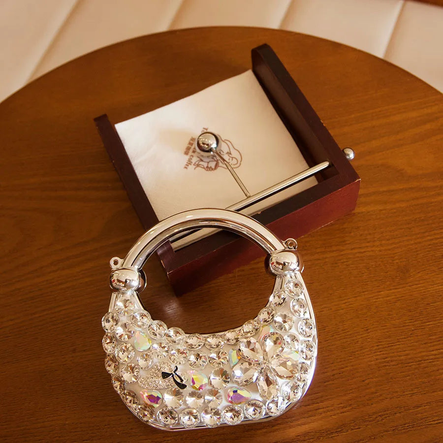 Metal flash diamond top hat dinner bag fashion acrylic bag texture handbag niche design messenger bag