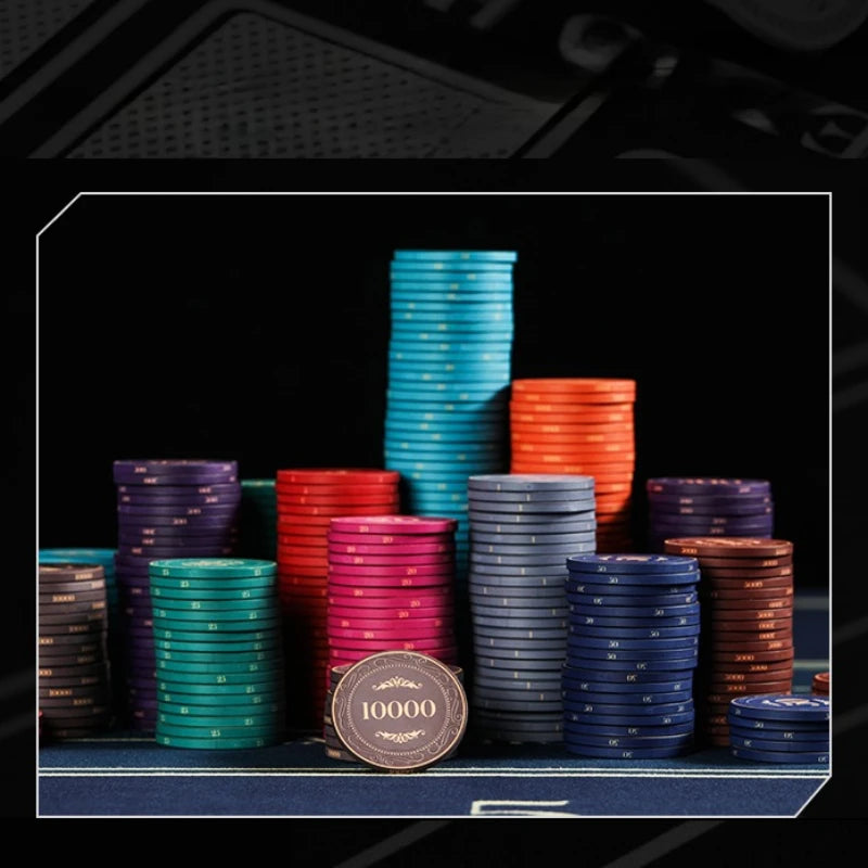 10pcs Poker Chips 43mm Ceramic Matte Texture Professional Texas Poker Botton Code Baccarat Game Board Table Entertainment Set