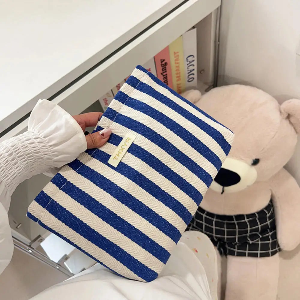 Women's Striped Beach Clutch Bag Versatile Small Woven Crochet Handbags Purses Knitting Dumpling Clutch Casual Bag