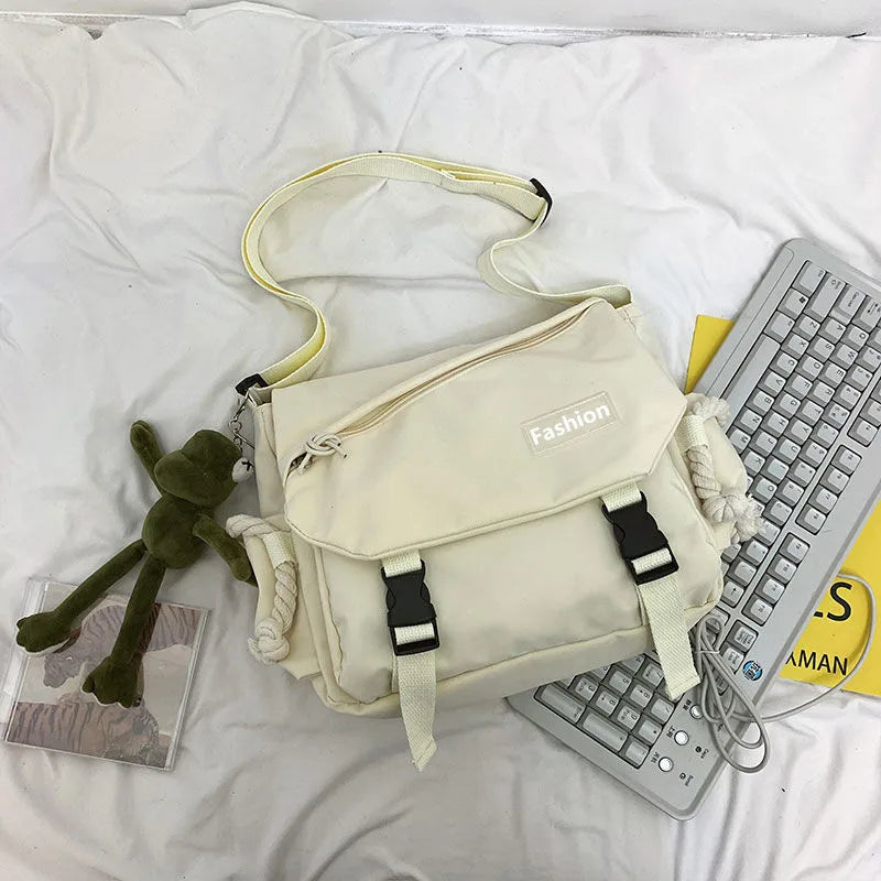Japanese Simple Men Messenger Bag Korean Bag Student Nylon Waterproof Canvas Bag Tide Shoulder Crossbody Bags for Women Satchel