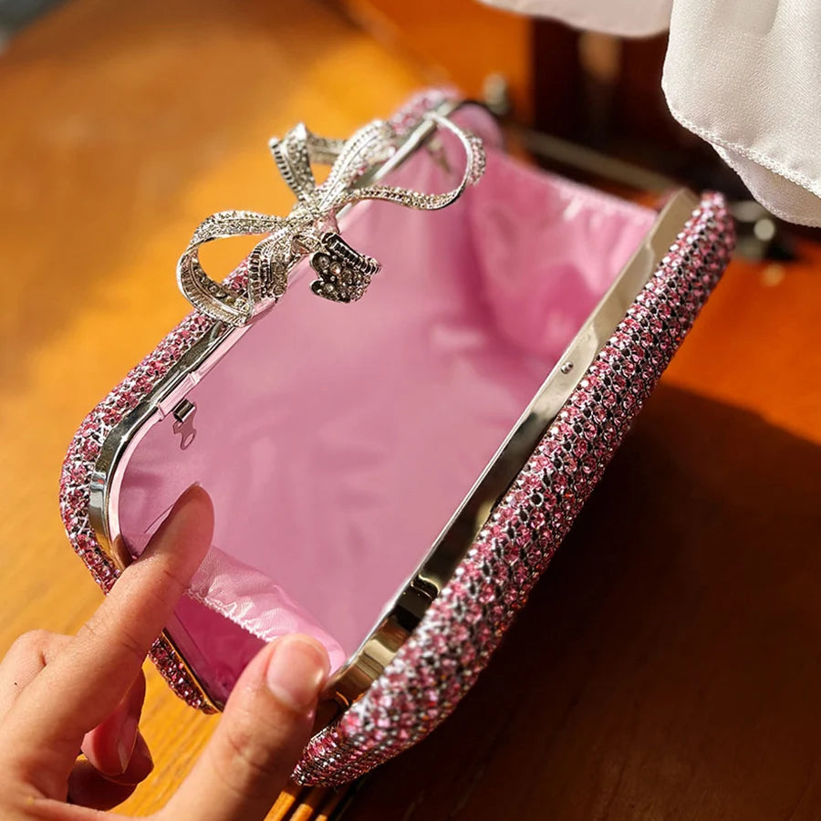 Luxury Diamond Clasp Evening Bag Bowknot Clutch Bags Rhinestone Small Box Bags Chains Shoulder Bags Wedding Party Purse Handbag